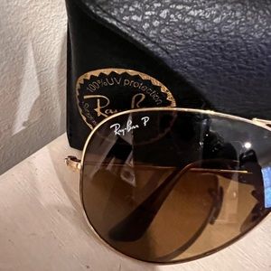 Women’s Polarized Ray-bans